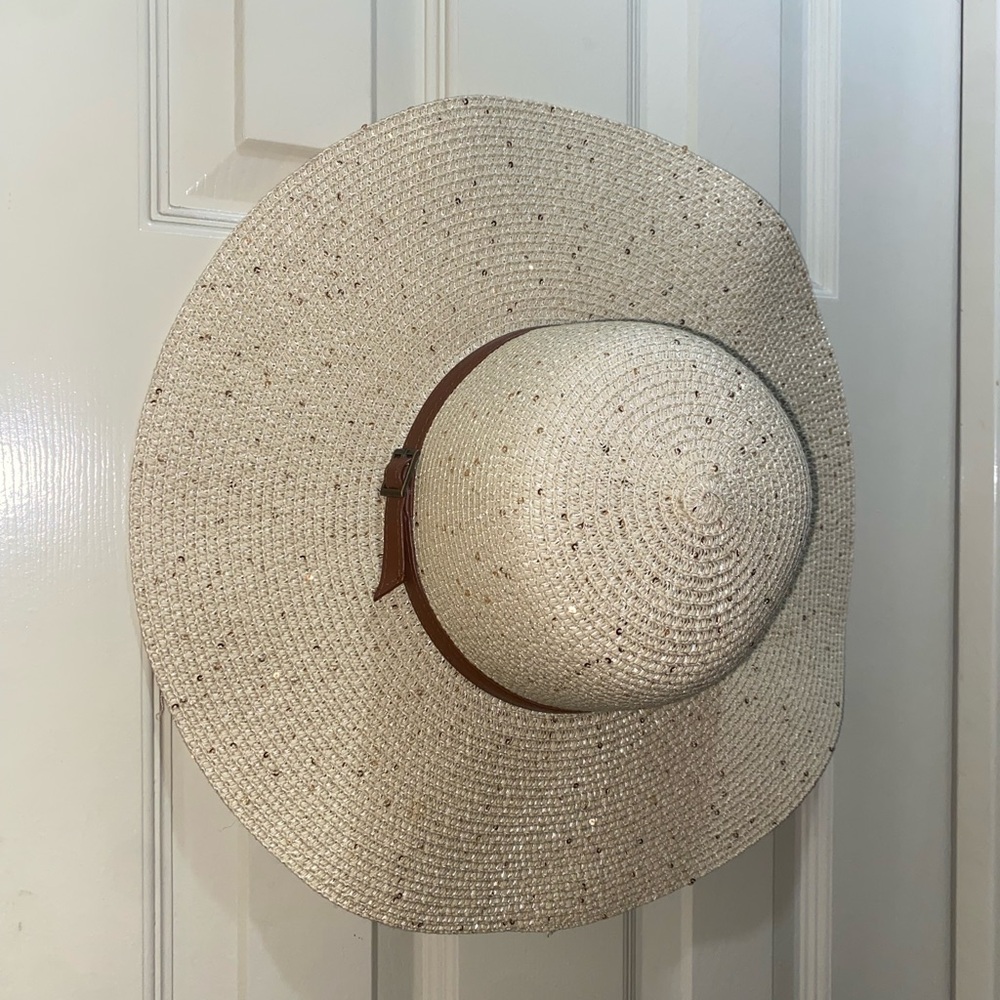 Sun hat